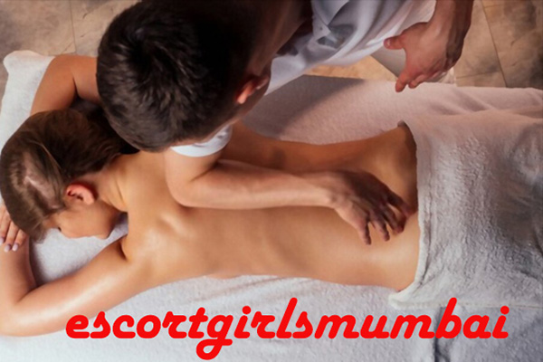 Erotic massage with Mumbai escorts
