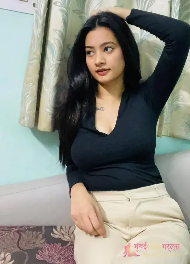 Astha, 23, call girl in Kamothe, Mumbai, photo 4