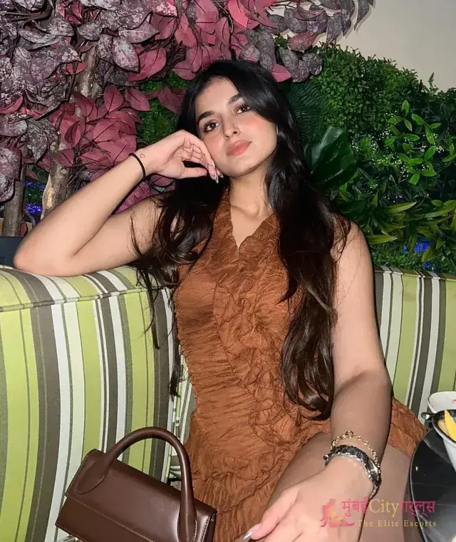 Kriti, 21, call girl in Ghatkopar, Mumbai, photo 4