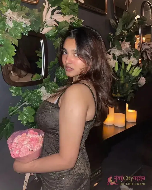 Meesha, 21, call girl in Bandra, Mumbai, photo 3